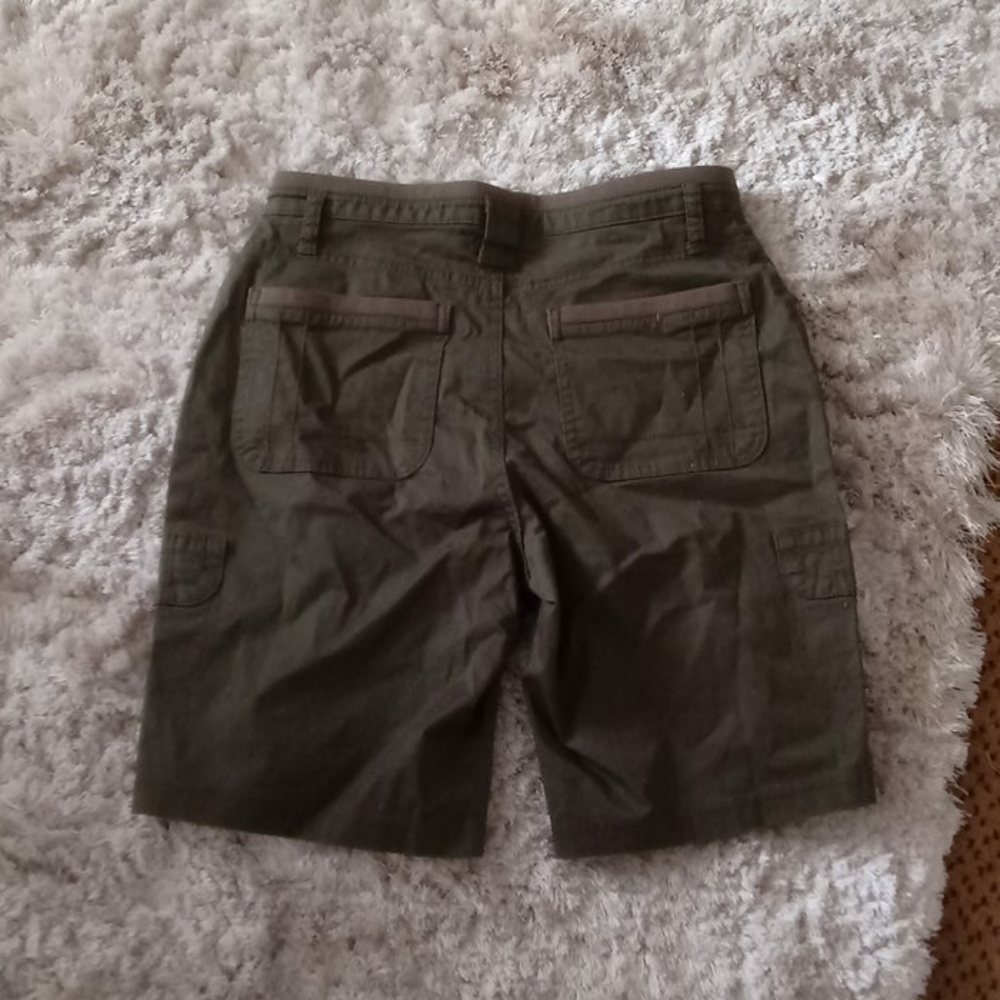 Shorts - Picture 2 of 2